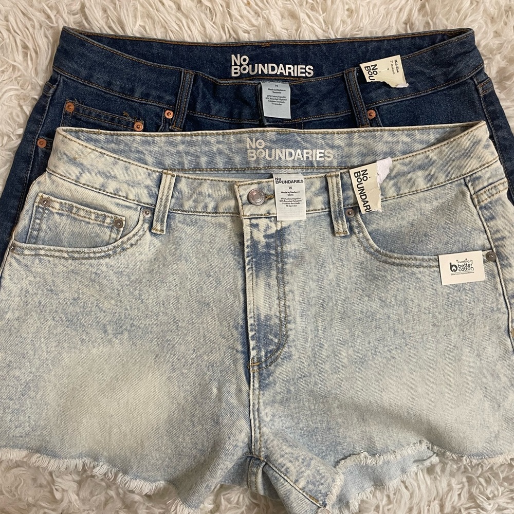 No Boundaries Women's Jean Shorts - Light Wash and Dark Wash